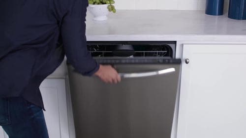 What To Do If Your Dishwasher Is Not Draining