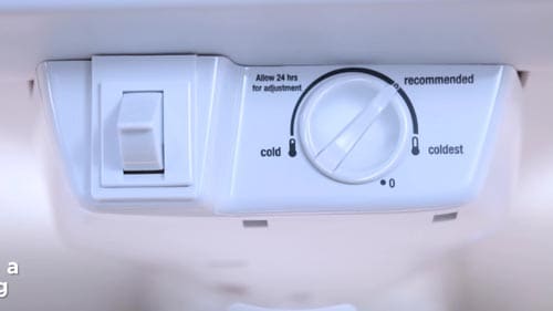Top Mount Refrigerator Controlling the Temperature